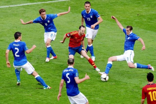 1729840597481016843.jpg 1729840287094.jpg